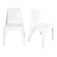 These chairs can support up to 200 pounds, and the legs are made from solid birch wood. Pair Vintage Modern White Molded Plastic Chairs Style Of Kartell 4850 By Castiglioni Et Al Chairish