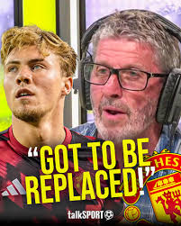 Andy Goldstein and Andy Townsend DISAGREE over Rasmus Højlund's future at  United 👀