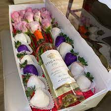 Flower crafts diy flowers flower decorations paper flowers wedding decorations flower box gift flower boxes rosen box wine gift baskets. 3512 20 X 7 X 4 White White Lock Tab Box With Window