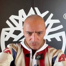 Hii from your future wife 😘