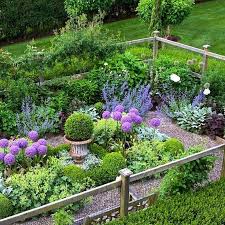 Tomato plants like deep watering. 80 Fantastic Cottage Garden Ideas To Create Cozy Private Spot The Post 80 Fantastic Cottage Garden Ide Herb Garden Design Cottage Garden Cottage Garden Design