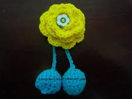 Icha Dan Crochet Flower And Ball Booch Tutorial
