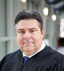 Hamilton, Cable win Akron court seats