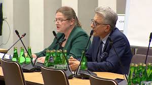 Kontrolowanie zgodności norm prawnych niższego rzędu. Sejm Wybral Pawlowicz Piotrowicza I Steline Na Sedziow Trybunalu Konstytucyjnego Polsat News