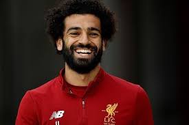 وصل النجم المصرى محمد صلاح ولاعبى ليفربول الإنجليزى إلى ملعب كارو رود، منذ قليل استعدادًا لخوض مواجهة نورويتش سيتى، المقرر إقامتها في السادسة والنصف من مساء اليوم، السبت، على ملعب ضمن منافسات الجولة الأولى من مسابقة الدوري الإنجليزي الممتاز. Ø±ØºÙ… Ø®Ø³Ø§Ø±Ø© ÙƒÙ„ Ø§Ù„Ø¨Ø·ÙˆÙ„Ø§Øª Ù…Ø¹ Ù„ÙŠÙØ±Ø¨ÙˆÙ„ Ù…ÙØ§Ø¬Ø£Ø© Ø³Ø§Ø±Ø© Ù„Ù€ Ù…Ø­Ù…Ø¯ ØµÙ„Ø§Ø­ Ø§Ù„Ù…ØµØ±ÙŠÙˆÙ†