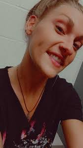 Emily Starnes's Instagram, Twitter & Facebook