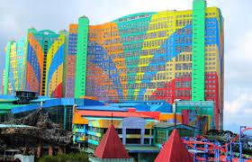 Malaysia sebuah negara yang aman damai, dengan kemakmuran pelbagai kaum yang saling bertoleransi antara satu sama lain membangkitkan suasana harmoni itu. Top 5 Memang Naik Bulu Roma Lihat 5 Tempat Paling Seram Di Malaysia
