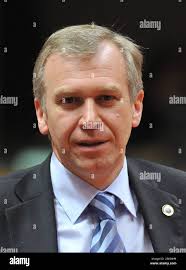 In this Dec. 22, 2009 photograph, Vicky Miley, left, a Pearl High School  art teacher and her sister, Connie Lauer, background, look over a 1970s  Kermit the Frog puppet, at "Jim Henson's