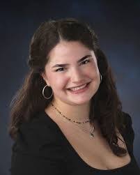 Mia Hackett's Instagram, Twitter & Facebook