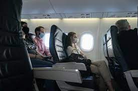 Delta will partner with the cdc to launch a contact tracing program for international travelers why it matters: This Type Of Mask Is Now Banned From Delta Flights