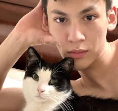 For nearly 40 years, Benjamin's charity foundation has been keeping 10% of  donations—until a family sued