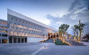 Check Out This Behance Project Bank Of Thailand Creative Crews Https Www Behance Net Gallery 55152089 Bank Of Thailand Facade Design Creative Exterior