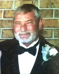 Aaron Barnard's Instagram, Twitter & Facebook