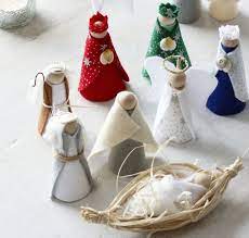 How To Make A Nativity Scene Creches De Noel Originales Ornements De La Nativite Projets De Noel