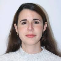 6 "Laura Bakos" profiles