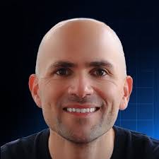 Renee Mauldin's Instagram, Twitter & Facebook