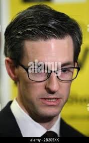 Ronan glynn speaks hi-res stock photography and images