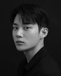 Stan Huang's captivating visuals and hypnotic eyes