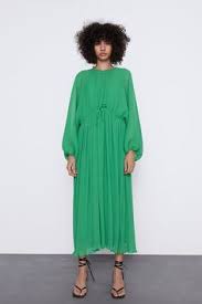 Kleid holiday dress kleid schwarz samt kleid herbst kleid. Die 180 Besten Ideen Zu Zara 2020 In 2021 Zara Herrin Zara Damen