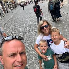 Zapraszamy Was na Festiwal Biegu Rzeźnika. Biegi odbędą się w Cisnej, w  dniach 18-21 czerwca 2025 roku. IV Maraton Rzeźnika IV Rzeźnicki Marsz z  Walking Lovers XI Rzeźnik Ultra XXII Bieg Rzeźnika +