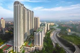 Kami mont' kiara is a luxury freehold condominium in the expatriate area of mont' kiara, kuala lumpur. Seni Mont Kiara For Sale Penthouse Mont Kiara Property Malaysia Property Property For Sale And Rent In Kuala Lumpur Kuala Lumpur Property Navi