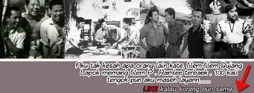 Lirik lagu ini menceritakan tentang seseorang yang ingin merasakan jatuh cinta, namun dia masih butuh waktu untuk sembuh dari masa lalunya. Saya Suka Semua Filem Bujang Lapok Home Facebook
