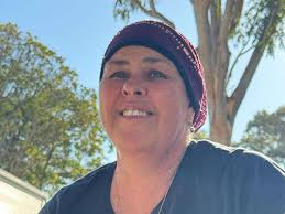 AFL umpires told to be stricter with ducking into tackles, rushed behinds  in 2017