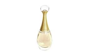 This floral fruity fragrance is highlighted by a bouquet of fragrant fruity, floral and citrus scented tones that will bring a sensual, fresh and warm perfumed sensation. Buy Dior Jadore Eau De Parfum 30ml Perfume Argos