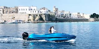 Project the word with an opaque projector on the wall; Can A 3d Printed Boat Design Inspire A Sea Change In Boatbuilding