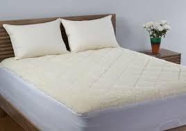 Live Comfortably Breathable Reversible Wool Topper Hollander Sleep Products In 2020 Live Comfortably Breathable Mattress Pad