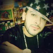 👤 Emma sent you a photo... (like to open)