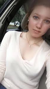 Hey everyone! I'm Emma and I'm from San Francisco, CA. I'll be going to  Mount Holyoke in the fall! I am thinking of majoring in education or gender  studies. A few facts