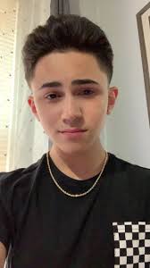 The Odd Man Who Sings about Pop Jaden