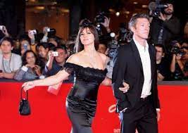 Моника беллуччи/monica bellucci и эмир кустурица в гостях у ивана. Monica Belucci Und Vincent Cassel Zum Zweiten Mal Eltern
