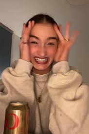 Keira Smallwood in It Ends with Us