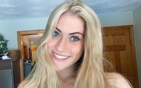 ella (@ella.plourde) · Instagram photos and Reels