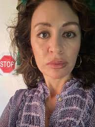 How to remove background objects from a photo?