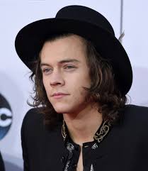 Harry Styles says 'I Love You' in heartwarming video for cancer teen