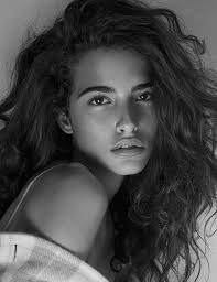 Chiara Scelsi Hair Photography Curly Hair White Girl Curly Girl Hairstyles