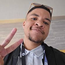 Jamie Camiling's Instagram, Twitter & Facebook