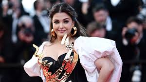 Cannes 2024: 5 details from Aishwarya Rai Bachchans day 1 look you cant  miss | Bollywood - Hindustan Times