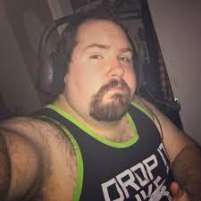 Kyle Herron's Instagram, Twitter & Facebook