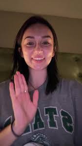 Alissa Kinney's Instagram, Twitter & Facebook