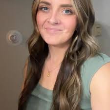 Kind Stranger Helps Woman with Popped Tire