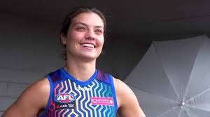 Ellie blackburn (born 25 march 1995) is an australian rules footballer playing for the western bulldogs in the afl women's (aflw). Western Bulldogs Aflw Interview Ellie Blackburn Facebook