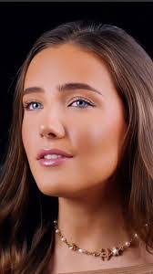 Angelica Poe's Instagram, Twitter & Facebook