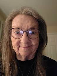 Lilly avoid to post such pictures. At least a Little of makeup