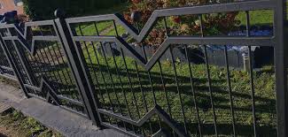 Md Zaun Metallzaune Aus Polen Modern Metall Zaune Und Schiebetore Mit Montage In 2020 Schiebetor Metallzaun Zaun