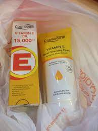 Cosmoderm vitamin e (cleanser & moisturizer review). Malayfoodhunter On Twitter Produk Cosmoderm Katanya Elok Untuk Muka 1 Menghilangkan Parut 2 Menghilangkan Jerawat 3 Menaikkan Seri Muka Https T Co Q2zgw6oot7 Twitter