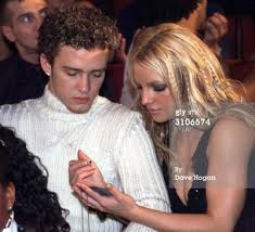 Feb 10, 2021 · britney spears poses with sons jayden james federline (l) and sean preston federline (r) at dodger stadium on april 17, 2013. Pin On Little Things